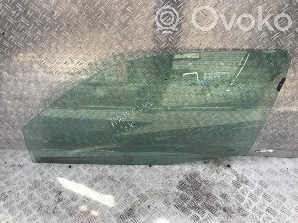 Etuoven ikkunalasi, neliovinen malli