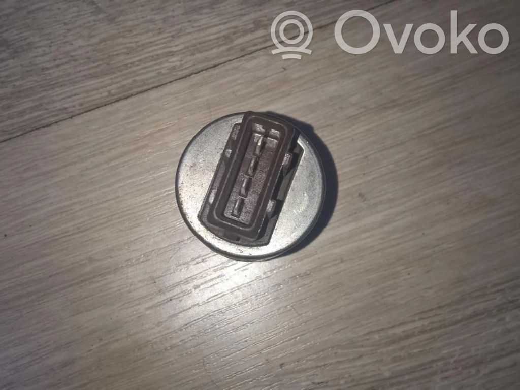 Peugeot 206 Senzor presiune aer condiționat (A/C) 