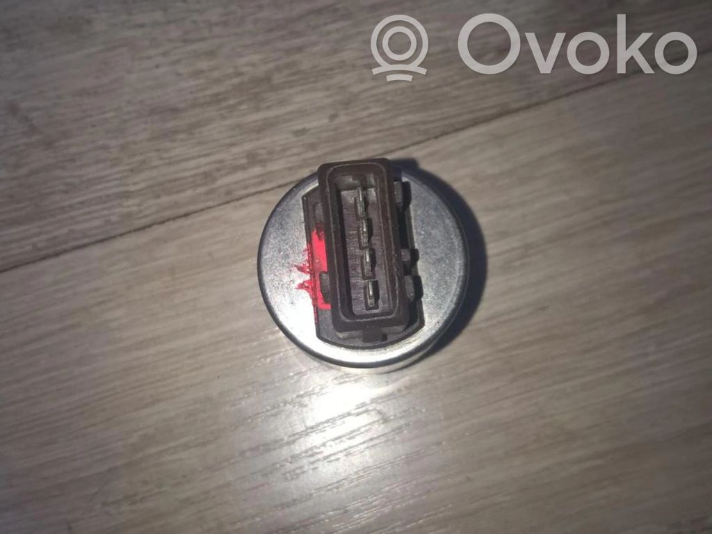 Citroen Xantia Czujnik ciśnienia klimatyzacji A/C 