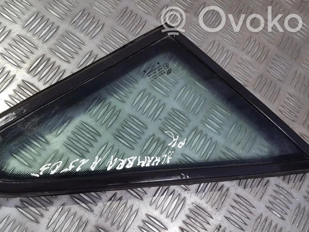 Audi 80 90 S2 B4 Luna/vidrio del triángulo delantero 