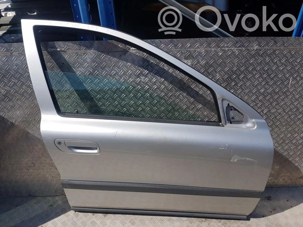 Porte avant