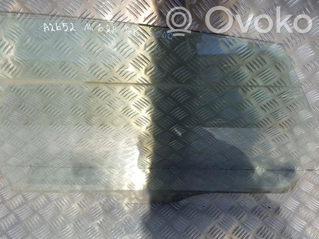 Takaoven ikkunalasi