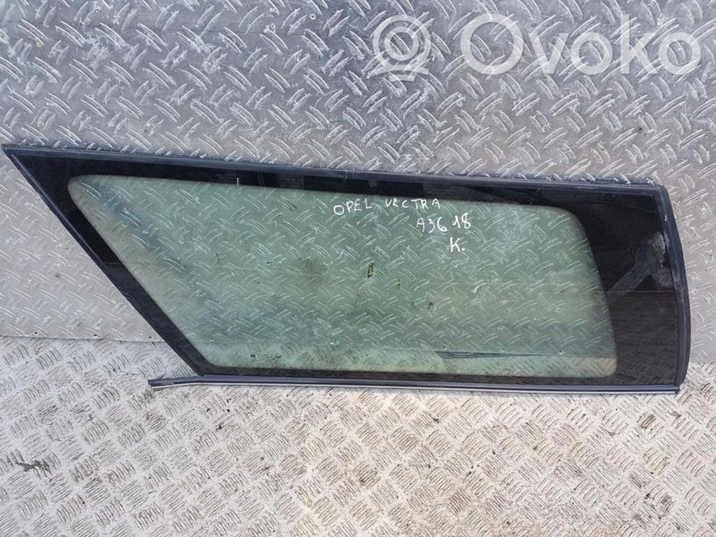 Rear side window