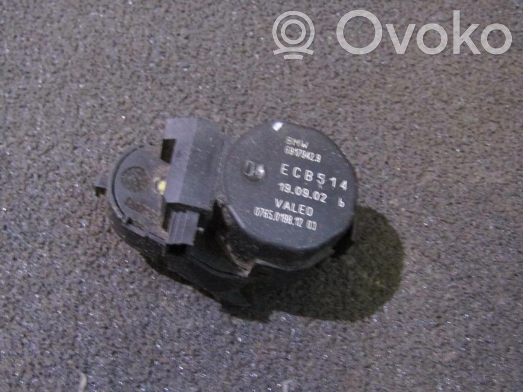 BMW 5 E39 Motor/actuator clapetă aer 