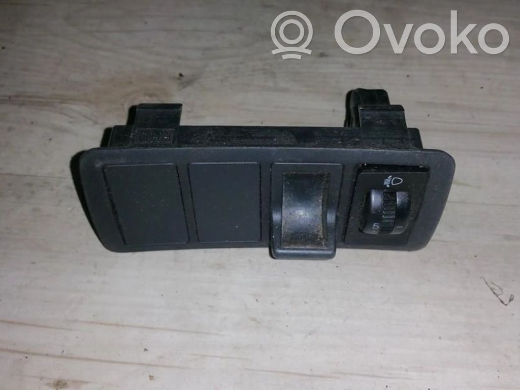 Headlight level height control switch   777671,777671