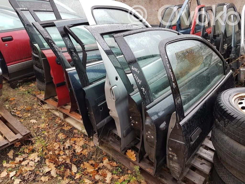 Durvis
