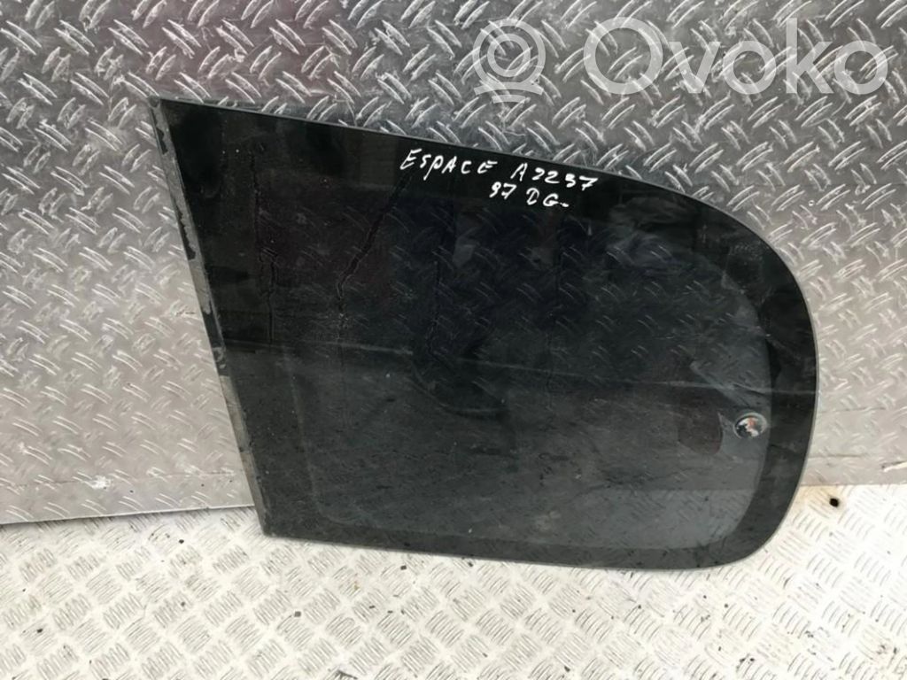Rear side window