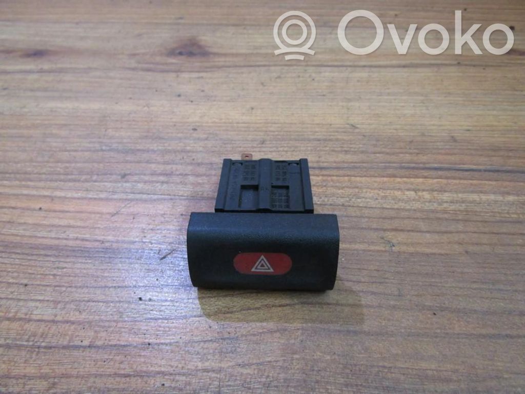 Opel Vectra B Interruttore luci di emergenza 