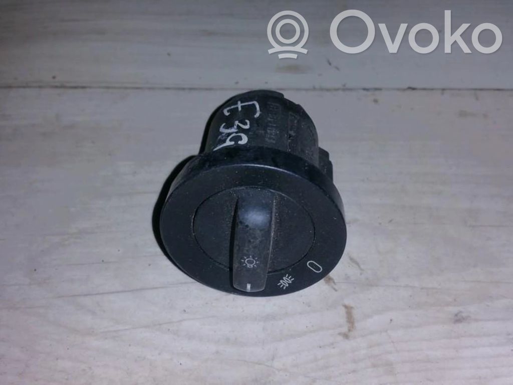 Interruptor de luz   549391011,61318363683,549391011,61318363683