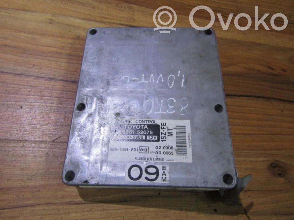 Toyota Yaris Unidad de control/módulo del motor 