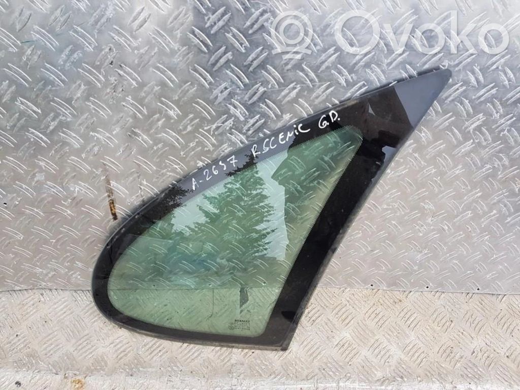 Rear side window