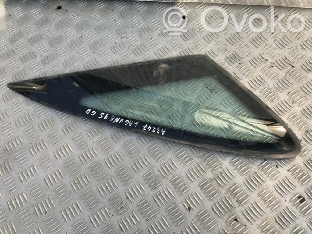 Rear side window