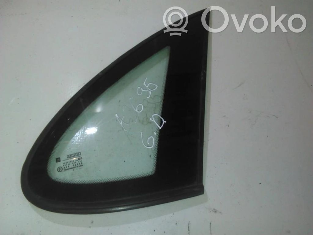 Opel Vectra B Szyba karoseryjna tylna 