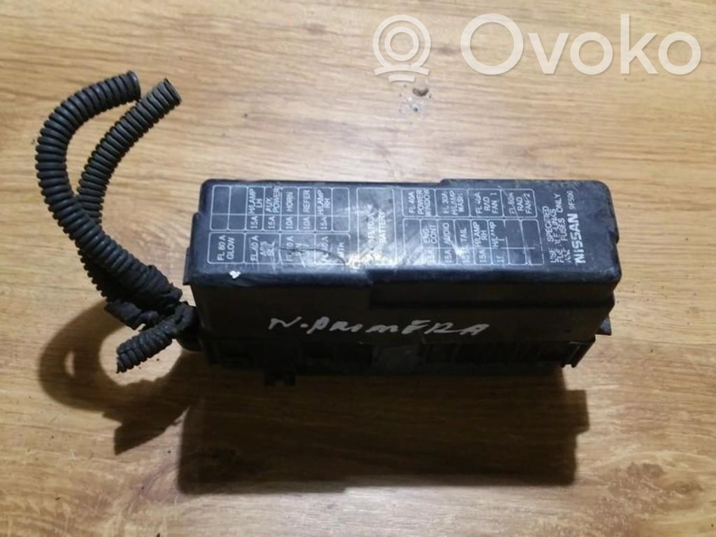 Nissan Primera Set scatola dei fusibili 