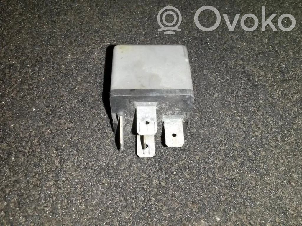 Otros relés   7686773,B047,7686773,B047