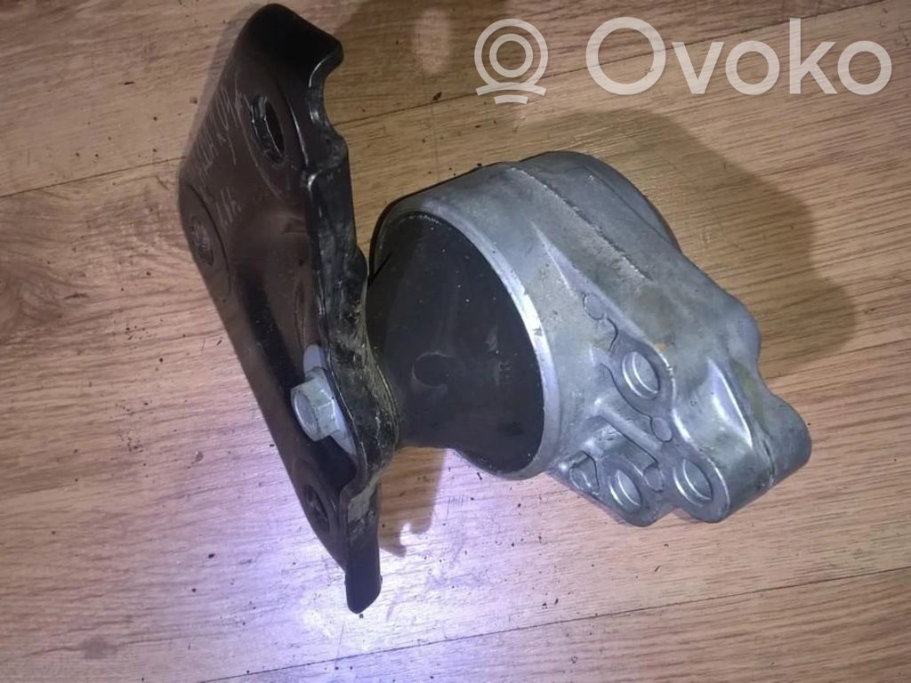 Dzinēja spilvens   2S616F012AD,2S616F012AD,2S616F012AD,2S616F012AD
