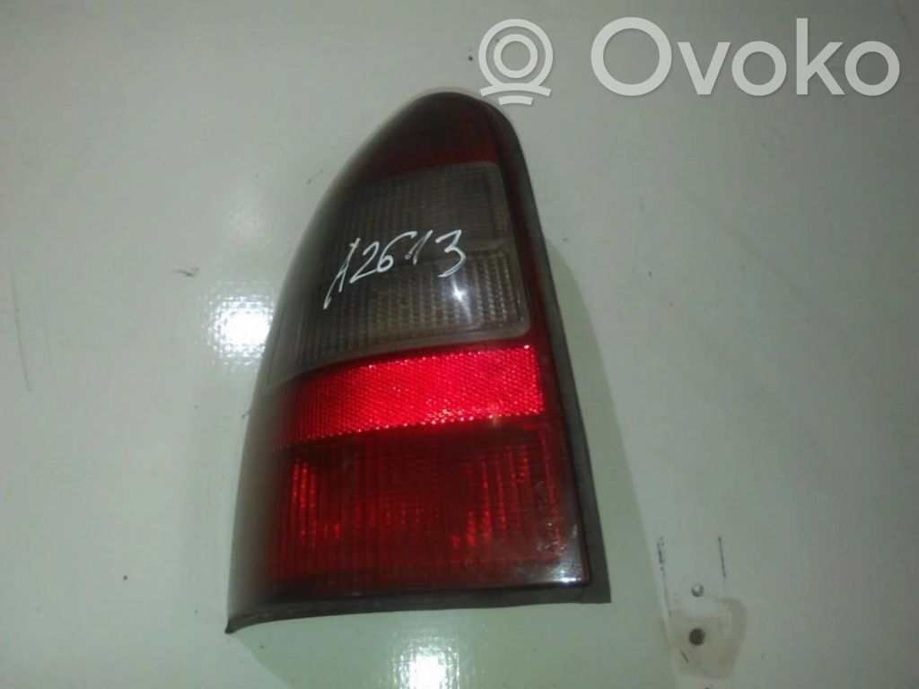 Opel Vectra B Luci posteriori