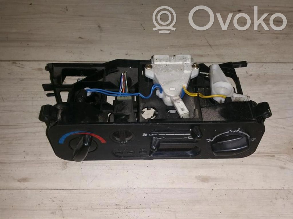 Mitsubishi Lancer Panel klimatyzacji 