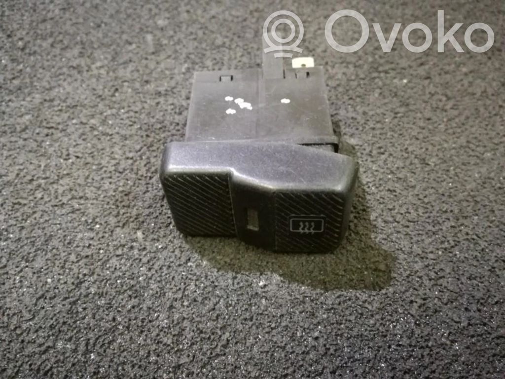 Volkswagen PASSAT B3 Schalter Scheibenheizung