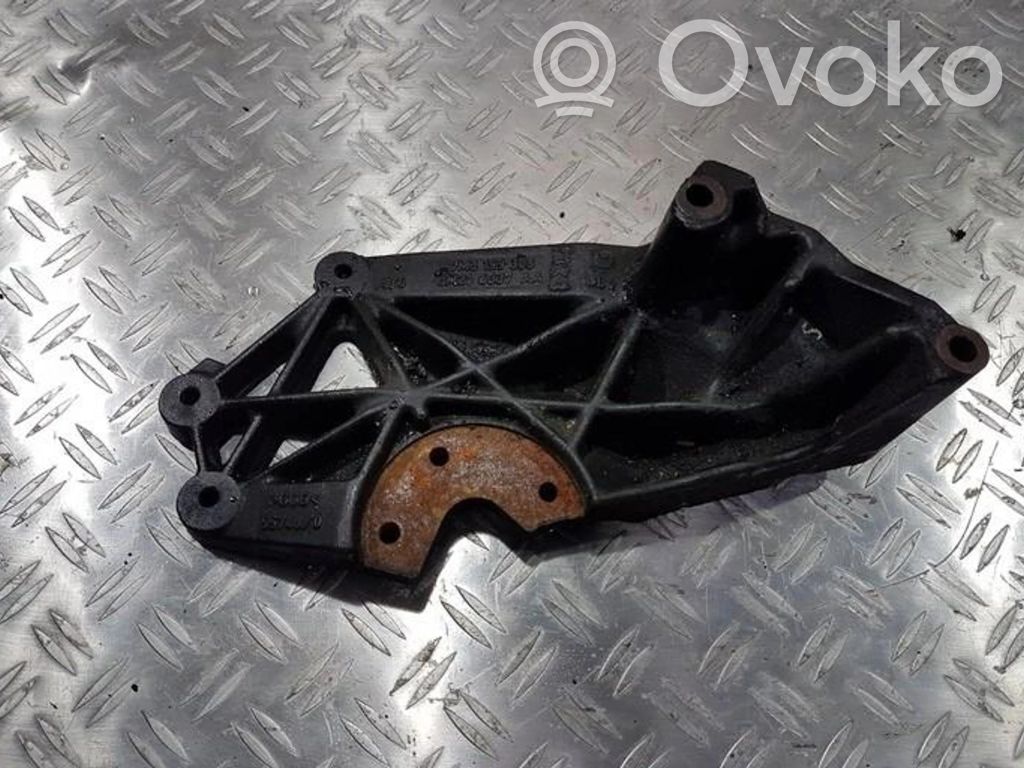 Engine mounting bracket   7M3199308,3M216037AA,3M216037AA,7M3199308
