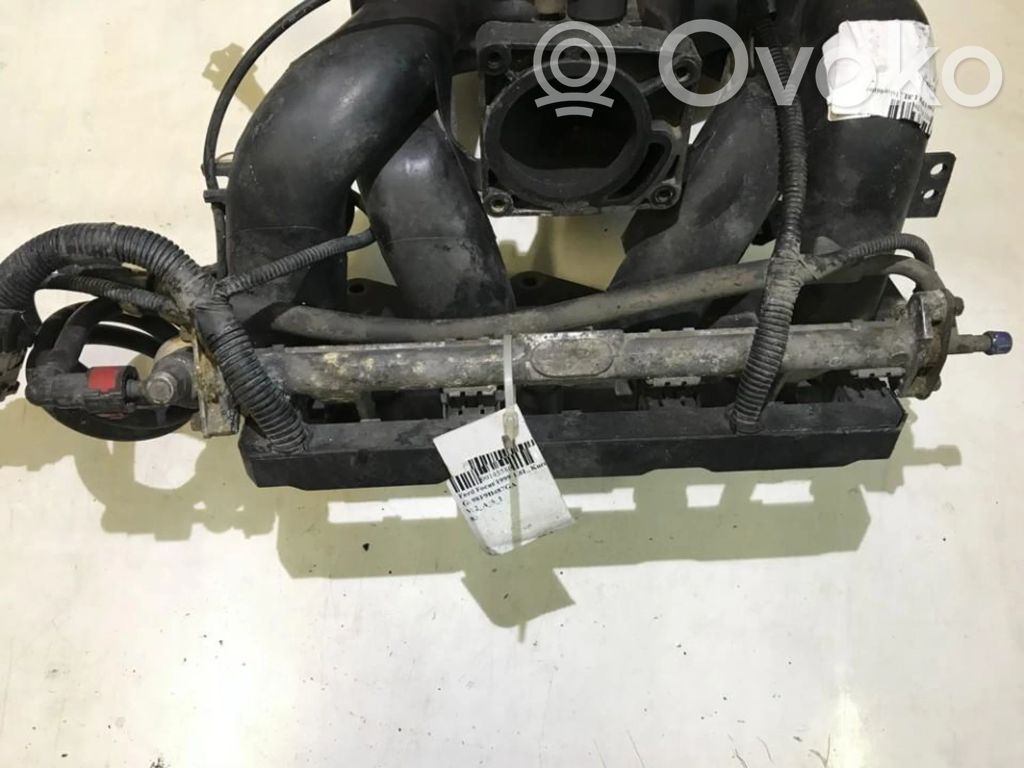 Ford Focus Listwa wtryskowa 
