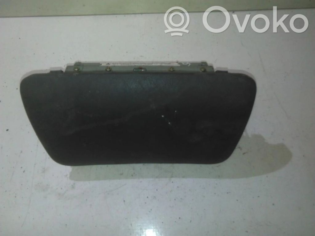 Mitsubishi Space Star Airbag pasager 