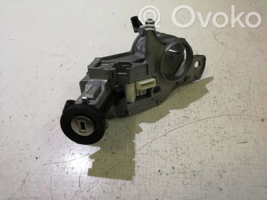 Opel Astra H Virtalukon kytkin 