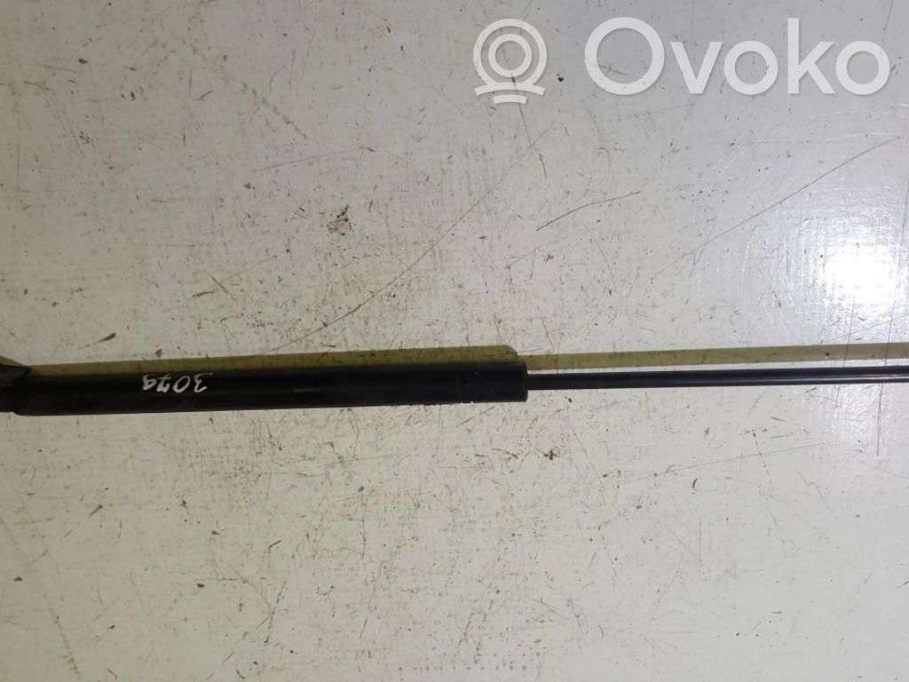 Opel Omega B1 Amortizor hayon 