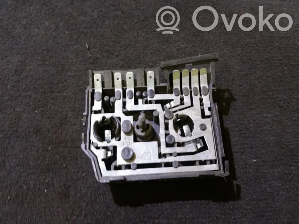 Audi A6 S6 C4 4A Wkład lampy tylnej 