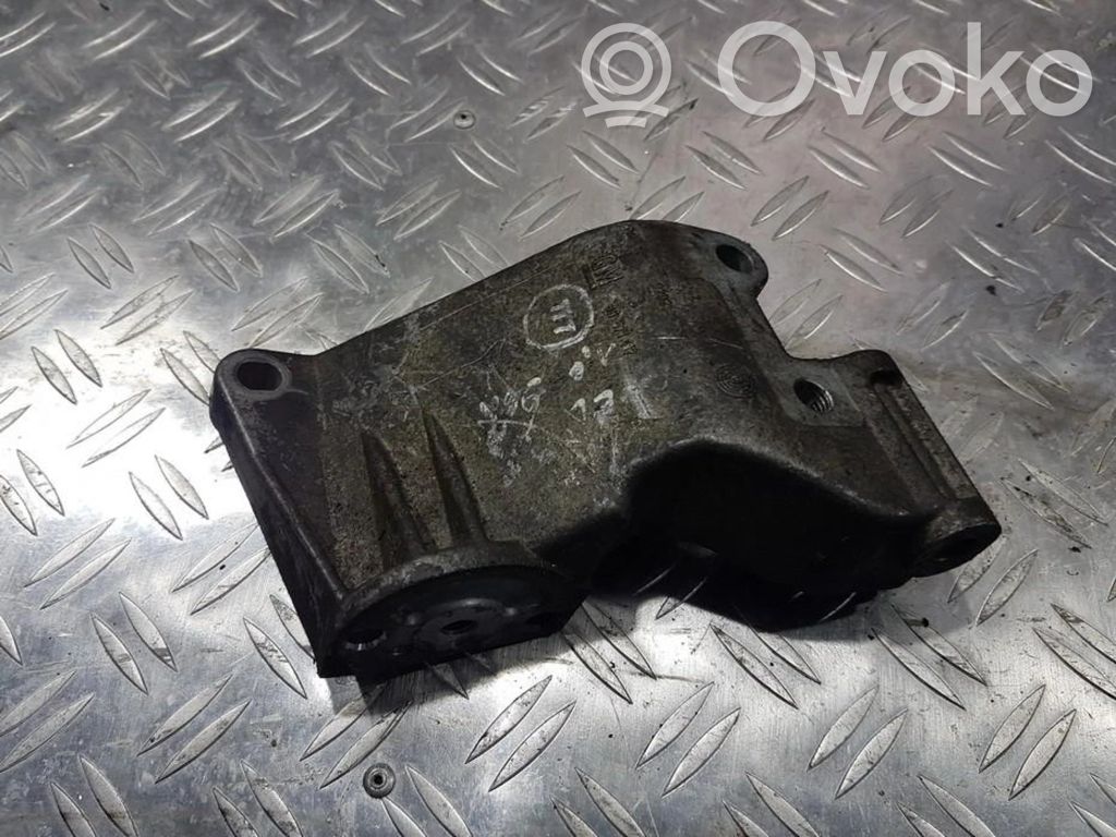 Opel Astra G Supporto di montaggio del motore (usato) 