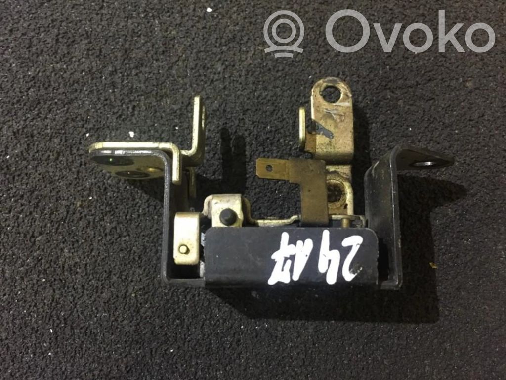 Tailgate/trunk/boot lock/catch/latch