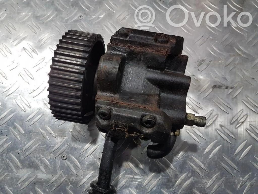 Alfa Romeo 156 Pompa ad alta pressione dell’impianto di iniezione 