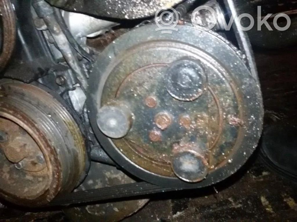 Mazda 323 F Klimakompressor Pumpe 