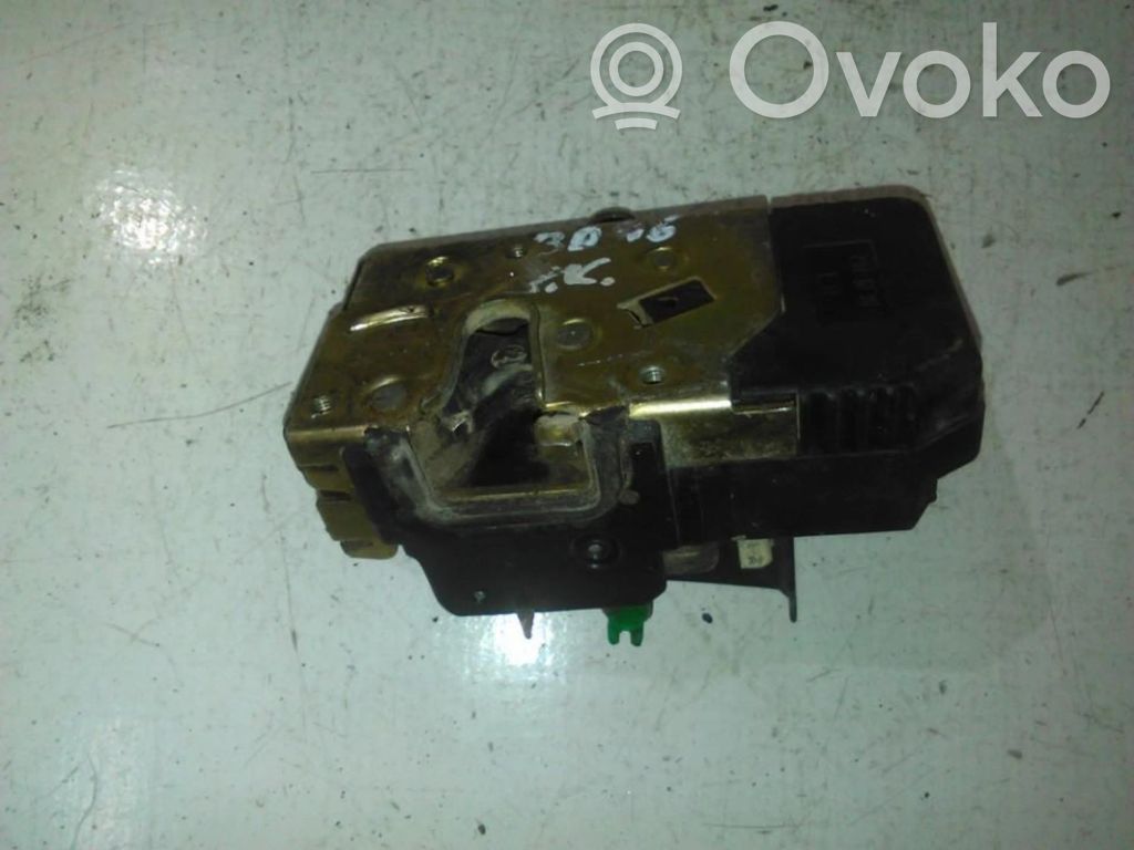 Etuoven lukko   90585021,NENUSATYTAS,90585021,NENUSATYTAS
