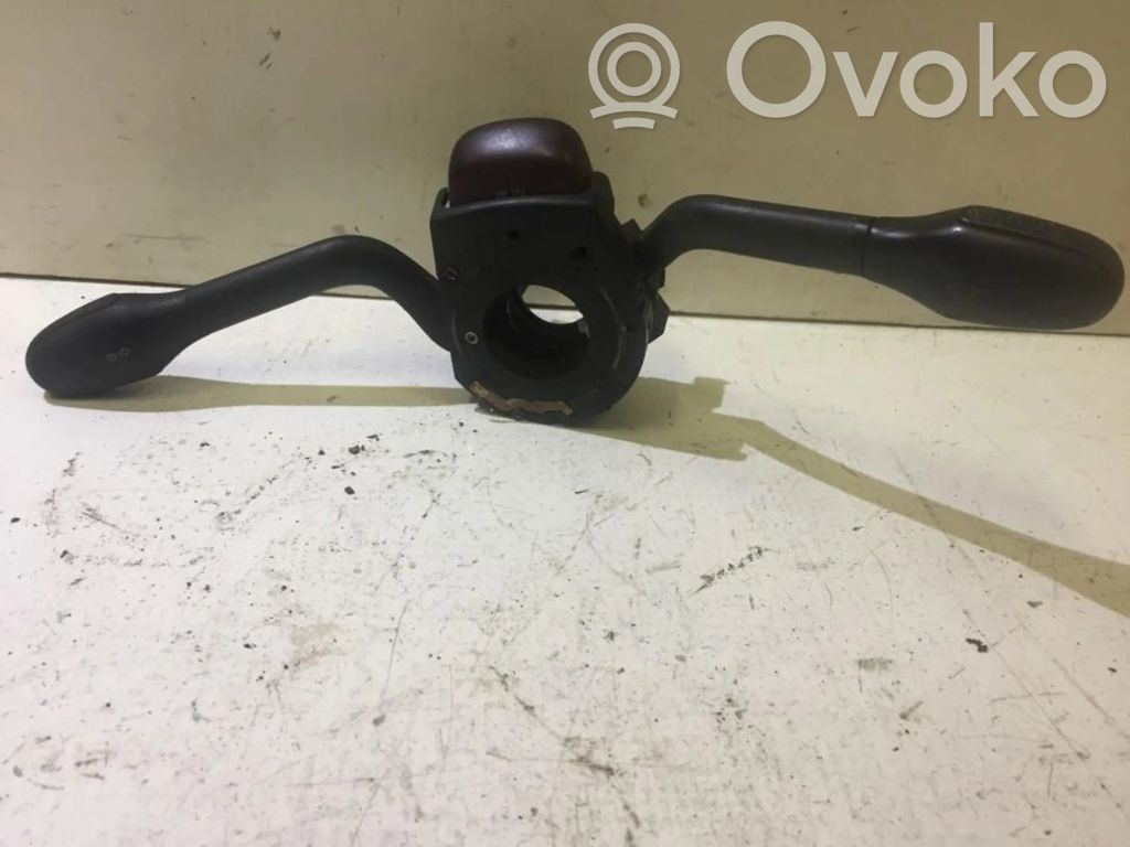 Volkswagen Golf III Commodo, commande essuie-glace/phare 