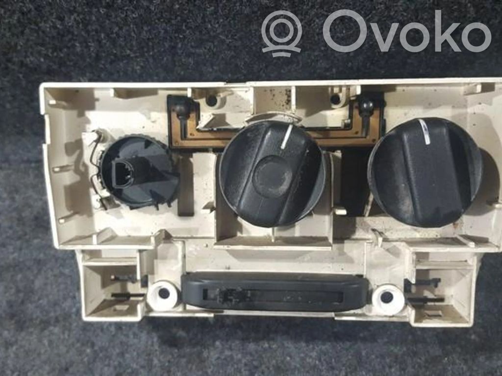 Opel Combo B Panel klimatyzacji 