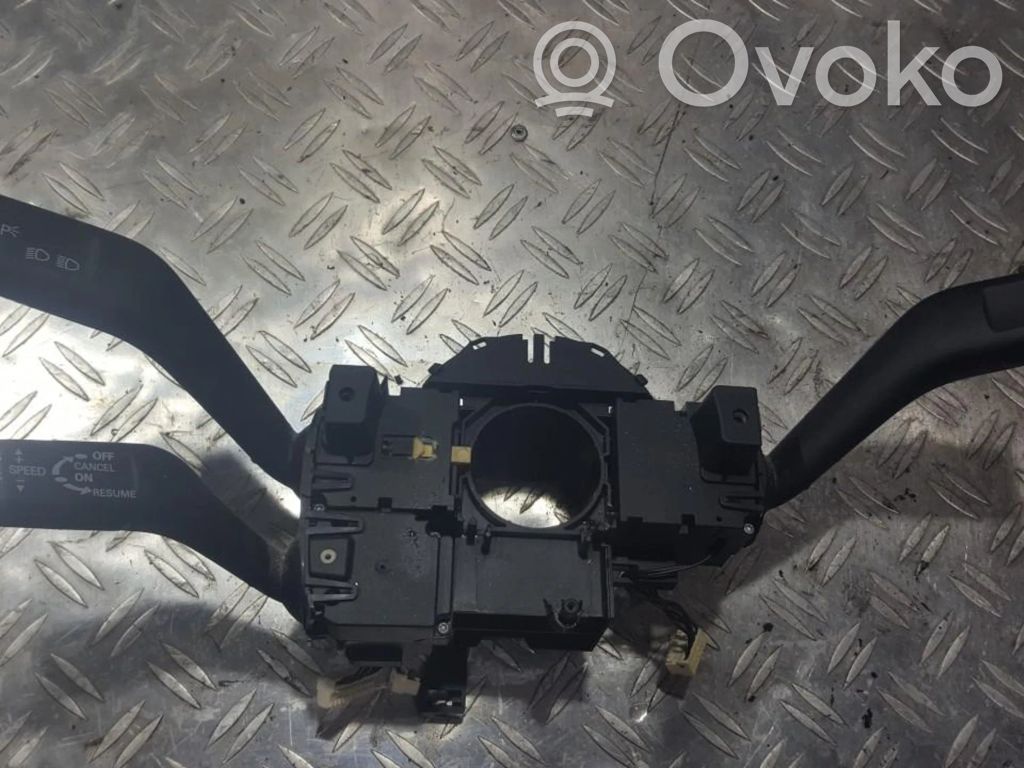 Volkswagen PASSAT B6 Bloc semnalizator și ștergător parbriz 
