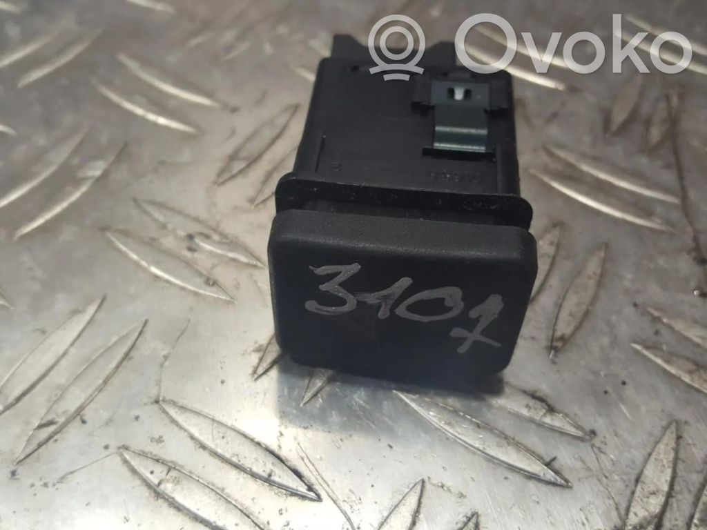 Botón interruptor de luz de peligro   016382,016382