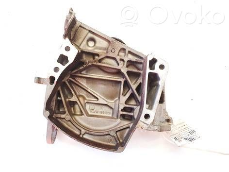 Proton Savvy Engine mounting bracket 