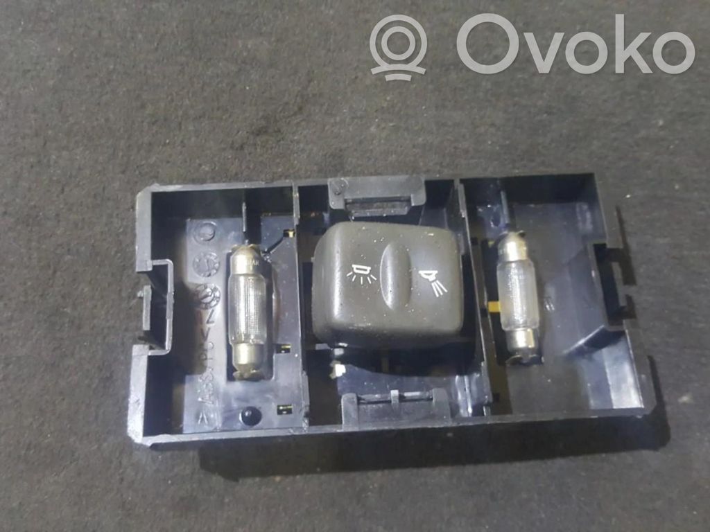 Renault Scenic I Światło fotela przedniego 