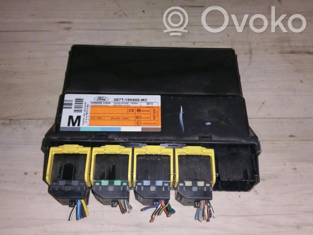 Ford Mondeo Mk III Comfort/convenience module 