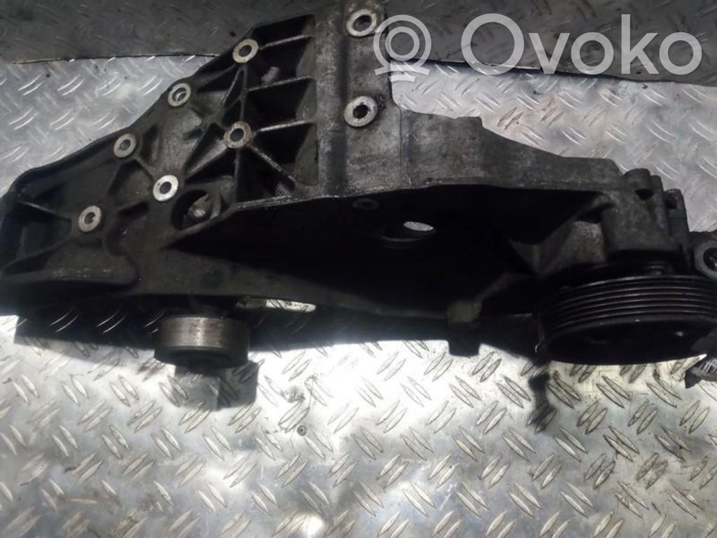 LDV Maxus Engine mounting bracket 