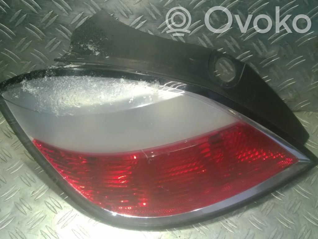 Opel Astra H Luci posteriori 