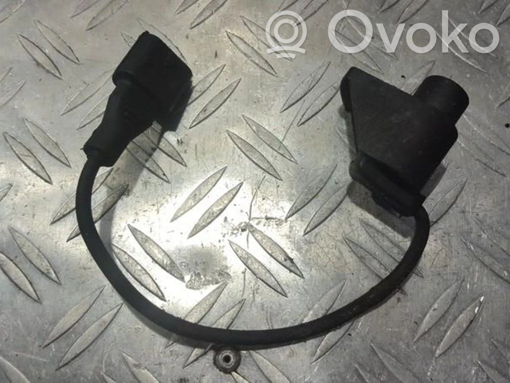 Opel Omega B1 Camshaft position sensor 