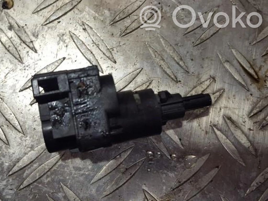 Volkswagen Polo IV 9N3 Interruttore del pedale del freno