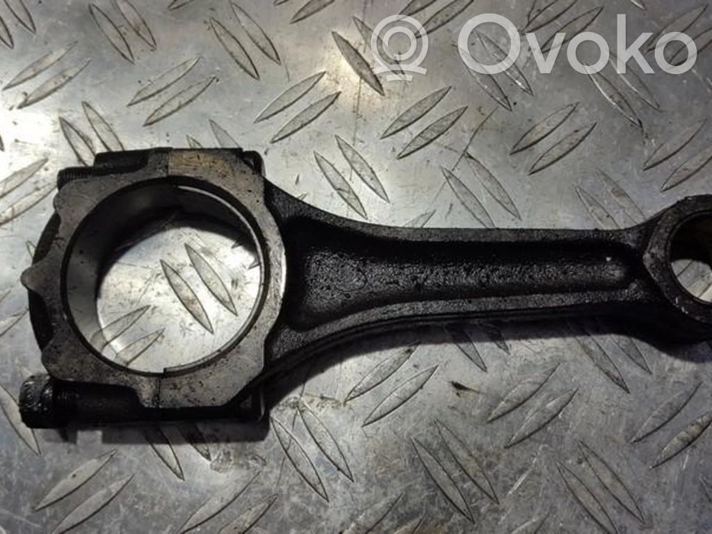 Korbowód   RF3,RF3