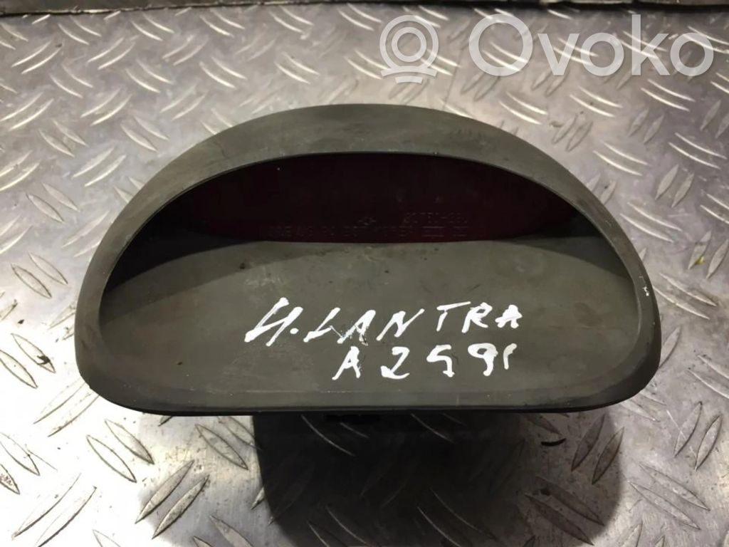 Hyundai Lantra II Dritte Bremsleuchte 