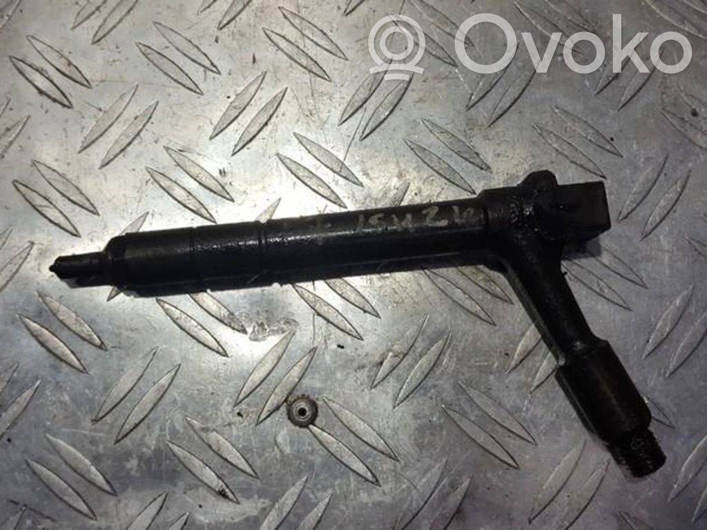 Opel Astra G Fuel injector 