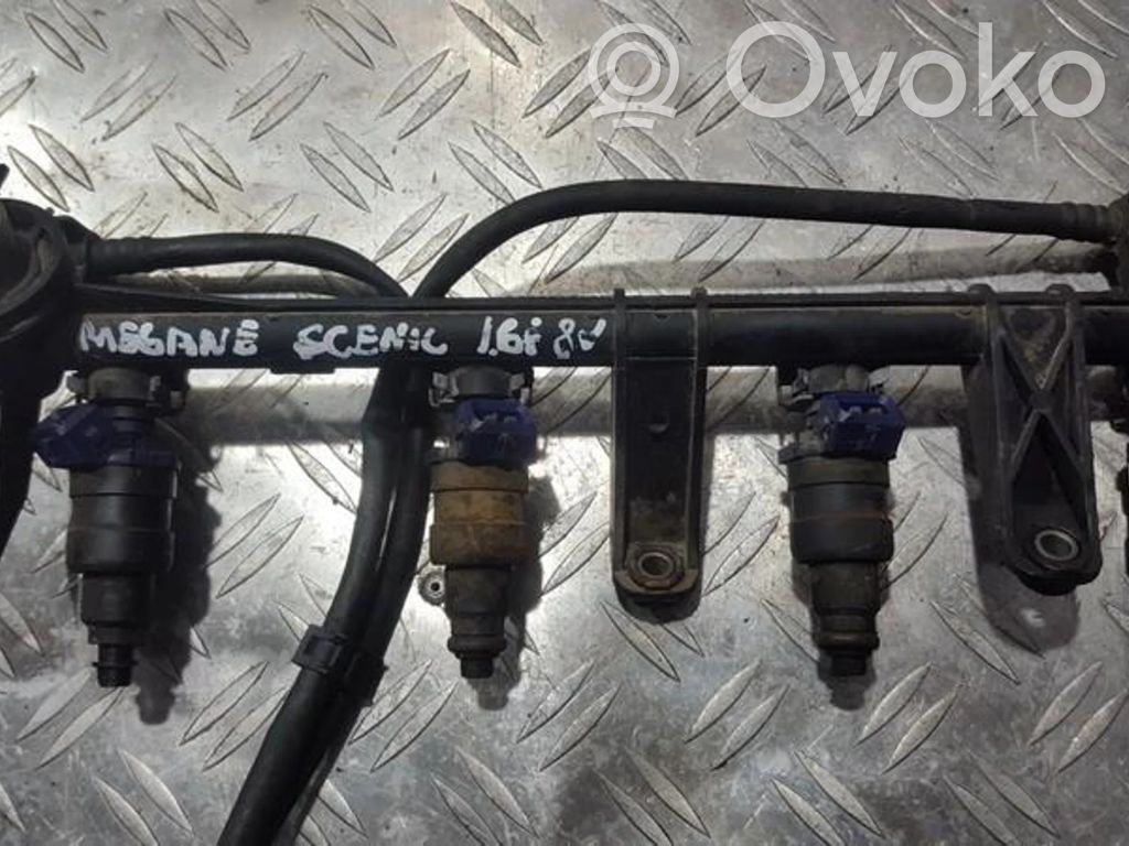 Renault Scenic I Tuyau de conduite principale de carburant 
