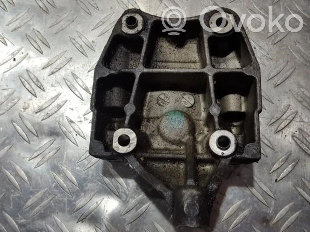 Engine mounting bracket   9628584080,9628584080